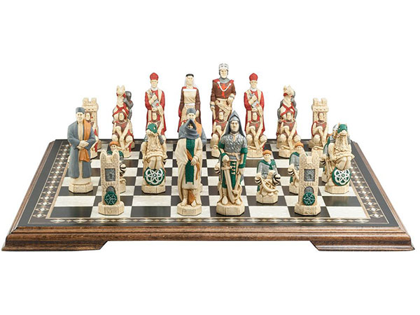 Crusades Chess Pieces