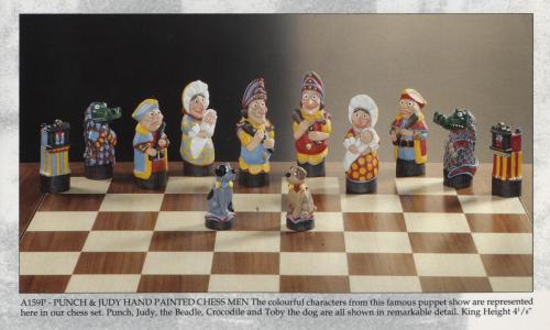 A159P - Punch and Judy Handpainted Chessmen