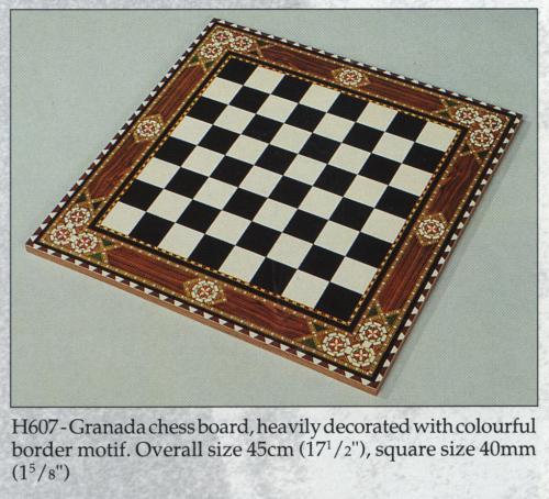 H607 - Granada Decorated Chessboard 45cm